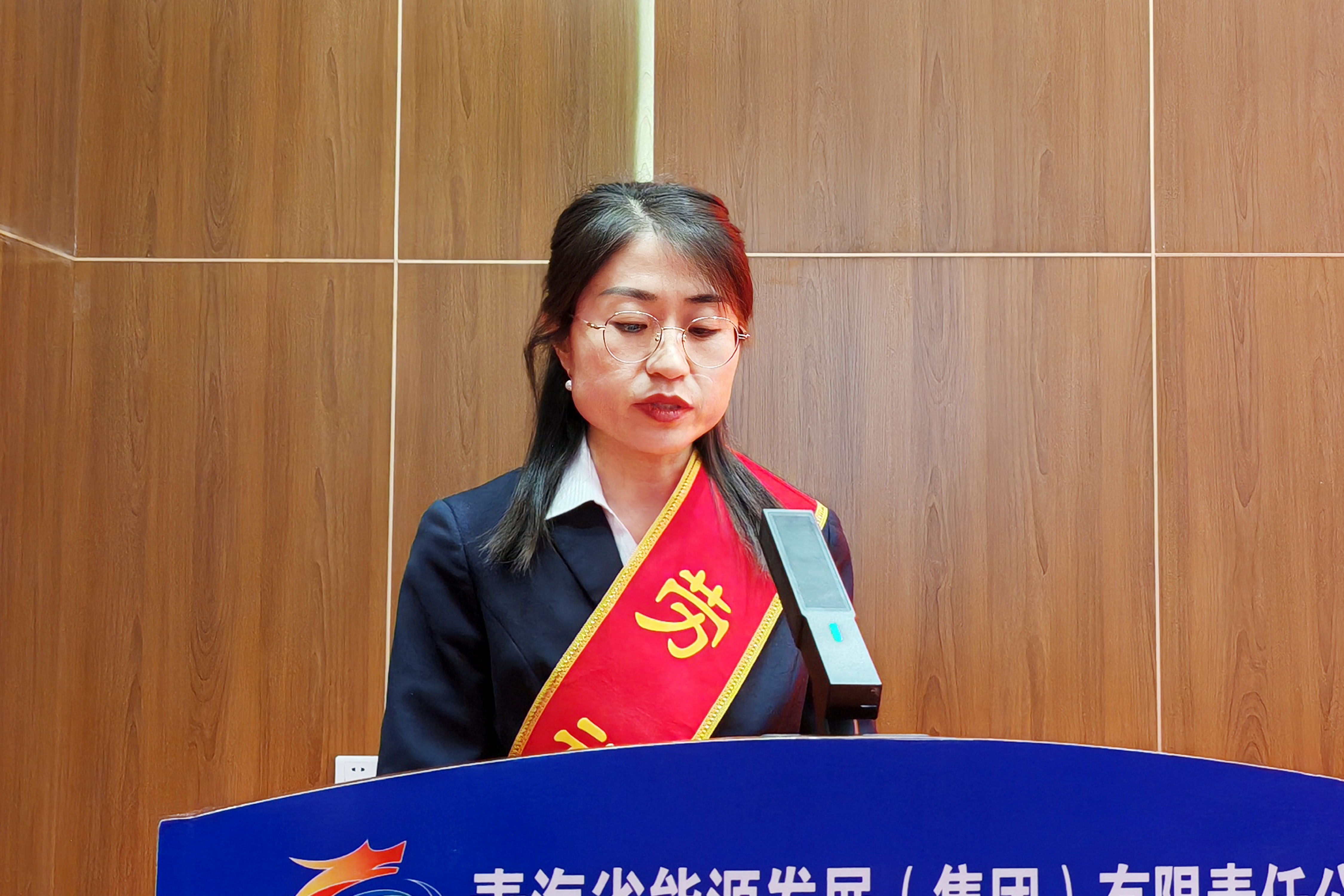 1729654841800120.jpg 勞模代表.jpg